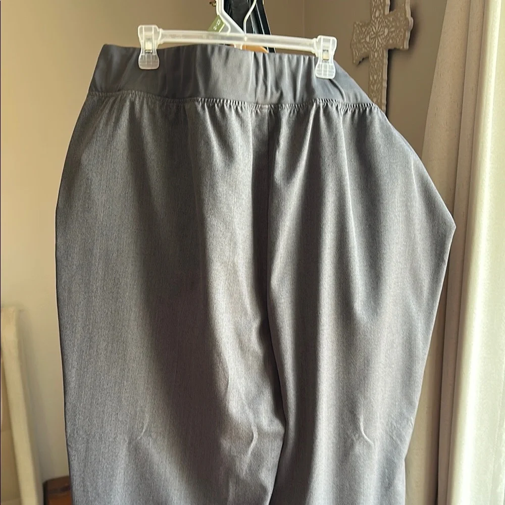 Cuddl Duds Gray Joggers with Relaxed Fit and Matte Finish - Picture 5 of 7